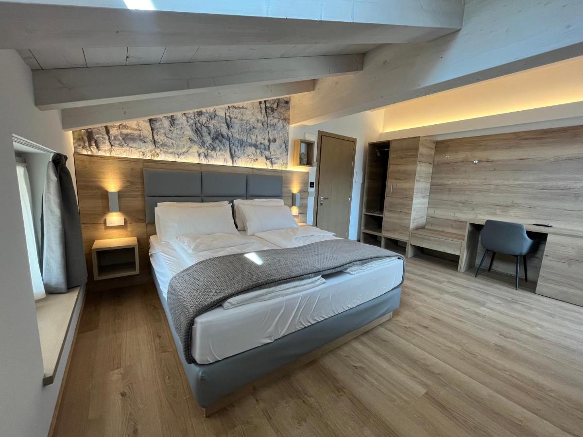 Le Rocce Val Di Non - Quality Room & Breakfast Tassullo Dış mekan fotoğraf