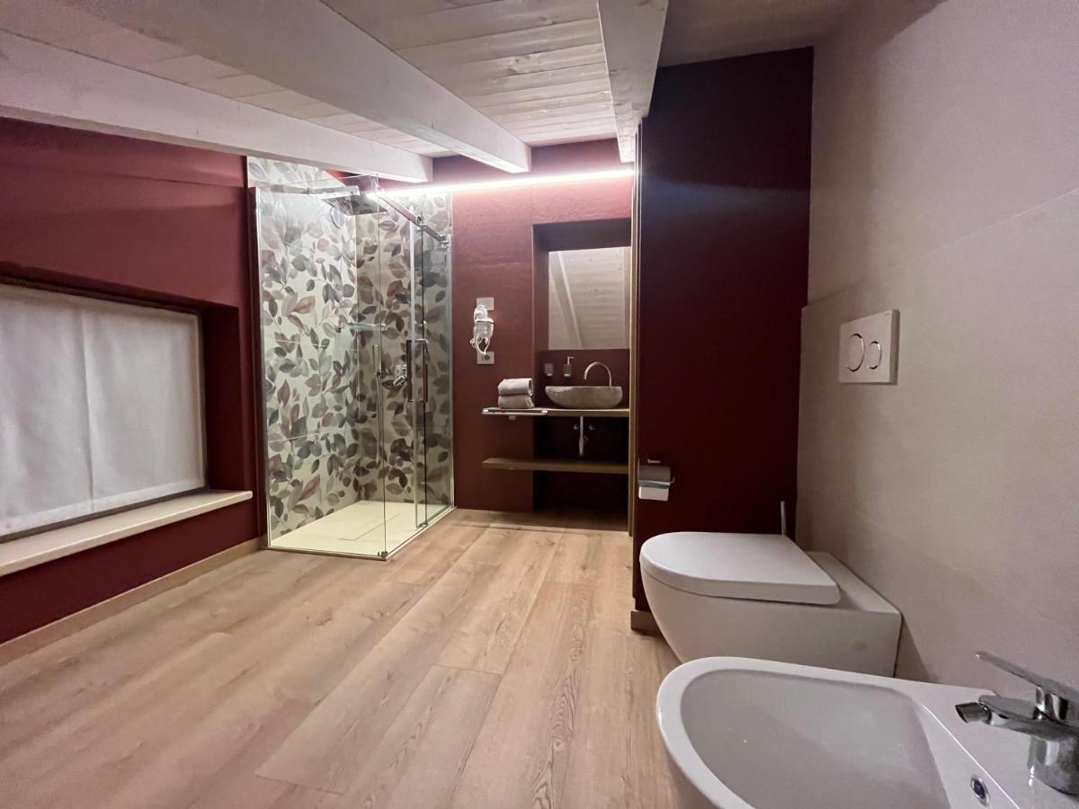 Le Rocce Val Di Non - Quality Room & Breakfast Tassullo Dış mekan fotoğraf