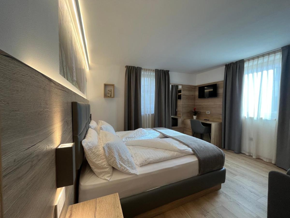 Le Rocce Val Di Non - Quality Room & Breakfast Tassullo Dış mekan fotoğraf